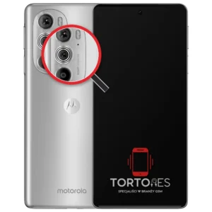 Motorola Edge 30 Pro z lupą na tylnych aparatach - wymiana tylnej kamery