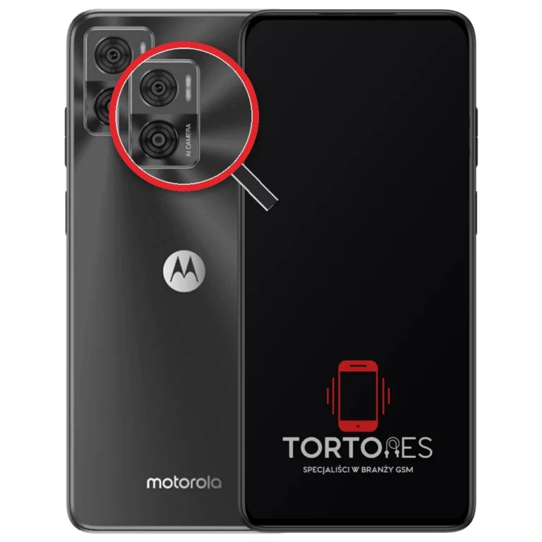 Motorola Moto E22i z lupą na tylnych aparatach - wymiana tylnej kamery