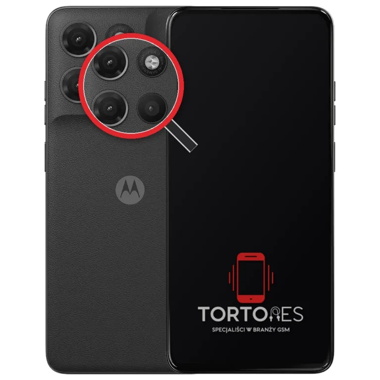 Motorola Moto G17 z lupą na tylnych aparatach - wymiana tylnej kamery