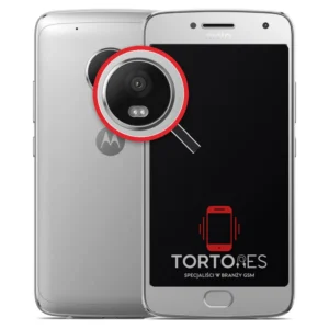 Motorola Moto G5 Plus z lupą na tylnych aparatach - wymiana tylnej kamery