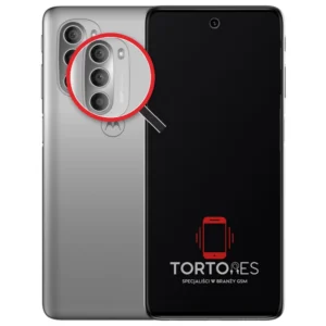 Motorola Moto G51 5G z lupą na tylnych aparatach - wymiana tylnej kamery