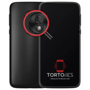 Motorola Moto G7 Play z lupą na tylnych aparatach - wymiana tylnej kamery