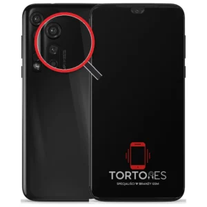 Motorola Moto G8 Plus z lupą na tylnych aparatach - wymiana tylnej kamery