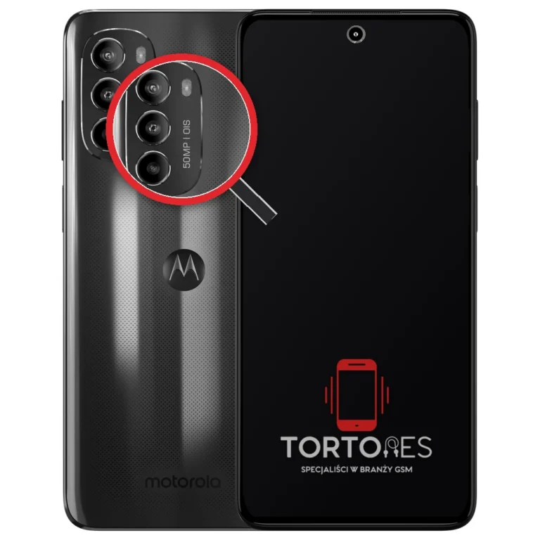 Motorola Moto G82 5G z lupą na tylnych aparatach - wymiana tylnej kamery