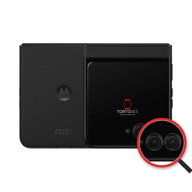Motorola Razr 60 z lupą na tylnych aparatach - wymiana tylnej kamery