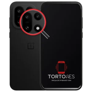 OnePlus 15 z lupą na tylnych aparatach - wymiana tylnej kamery