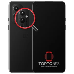OnePlus 9 z lupą na tylnych aparatach - wymiana tylnej kamery
