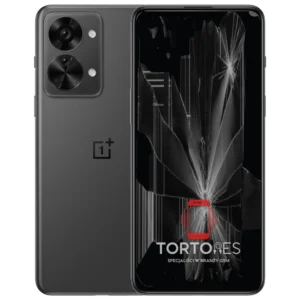 OnePlus Nord 2T 5G z ilustracją pękniętego wyświetlacza - wymiana zbitego wyświetlacza