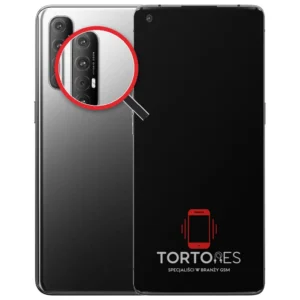 OPPO Reno3 Pro 5G z lupą na tylnych aparatach - wymiana tylnej kamery