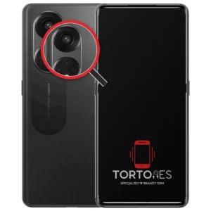 OPPO Reno8 T LTE z lupą na tylnych aparatach - wymiana tylnej kamery