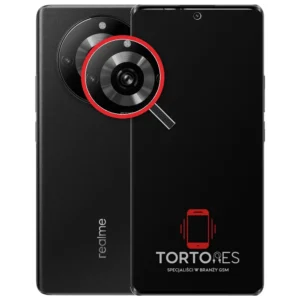 Realme 11 Pro+ 5G z lupą na tylnych aparatach - wymiana tylnej kamery