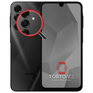 Samsung Galaxy A16 5G z lupą na tylnych aparatach - wymiana tylnej kamery