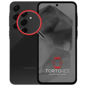 Samsung Galaxy A55 5G z lupą na tylnych aparatach - wymiana tylnej kamery