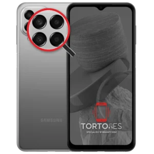 Samsung Galaxy M33 5G z lupą na tylnych aparatach - wymiana tylnej kamery