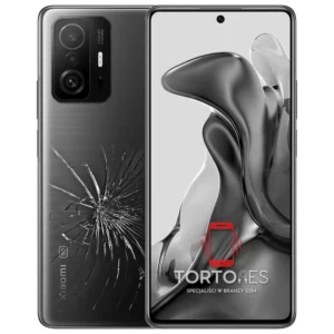 Xiaomi 11T Pro z ilustracją pękniętej tylnej klapki - wymiana zbitej klapki
