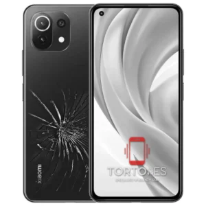 Xiaomi Mi 11 Lite 5G z ilustracją pękniętej tylnej klapki - wymiana zbitej klapki