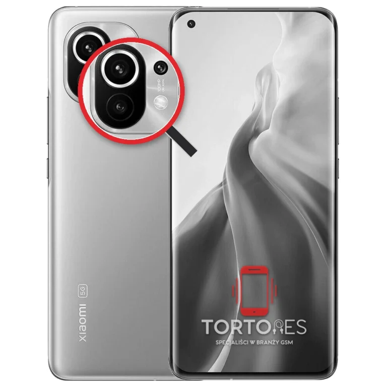 Xiaomi Mi 11 z lupą na tylnych aparatach - wymiana tylnej kamery